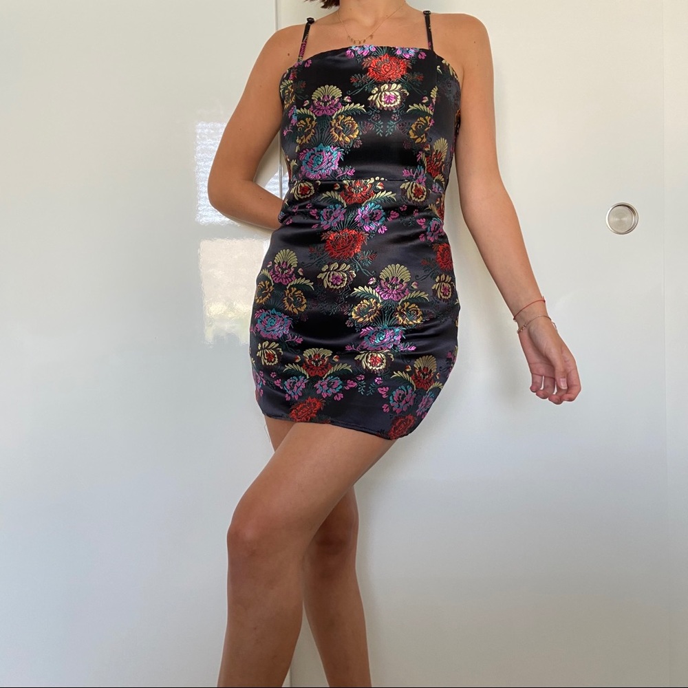 Super cute Zara dress